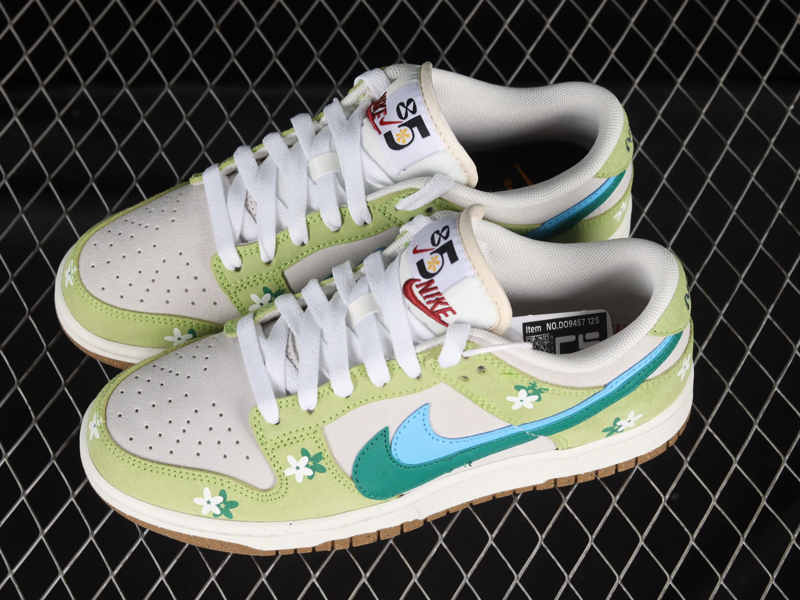 All Categories Nk SB Dunk Series Nk SB Dunk Low Low-top sneakers Nk SB Dunk Low "85" Spring Flower SB low-top sports and leisure sneakers DO9457-125
